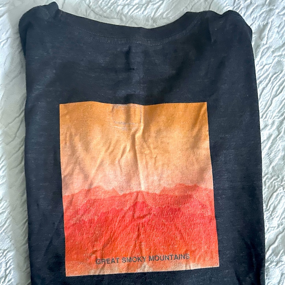 The North Face Men’s Classic Fit, Short Sleeve Pocket Tee Great Smoky Mountain